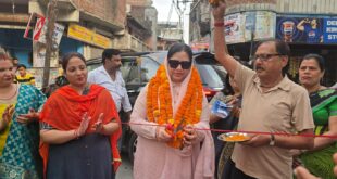 पालिकाध्यक्ष ने करीब 12 लाख की दो हॉटमिक्स सडके जनता को समर्पित की