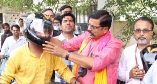 हरि बोल सेवा समिति के सदस्यों के साथ पत्रकार बन्धुओं के साथ वार्ता की