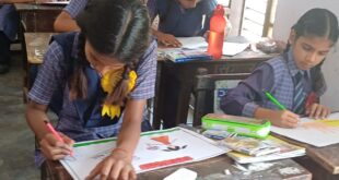 प्रतियोगिता में बच्चों ने बाल विवाह, बालश्रम, बाल शोषण से सम्बंधित चित्र बनाकर  बाल पेंटिंग भी कराई