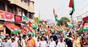 तिरंगा यात्रा में गूंजा भारत की सेना का शौर्य, खूब लहराया तिरंगा