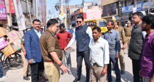 बदायूं में जिलाधिकारी ने होलिका दहन स्थलों का किया सघन निरीक्षण, सुरक्षा और व्यवस्था को लेकर दिए कड़े निर्देश