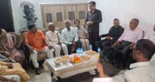 होली मिलन समारोह में बदायूं की बेटी प्रिया सिंह चौहान की सफलता पर जताया गर्व, परिजनों का सम्मान