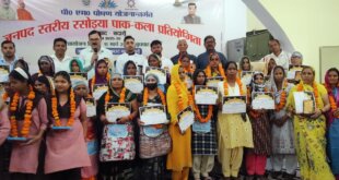 जनपद स्तरीय रसोइया पाक कला प्रतियोगिता में सीमा बनीं विजेता