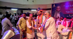 कांशीराम जयंती पर बदायूं में सपा का शक्ति प्रदर्शन: सांसद आदित्य यादव बोले— सामाजिक न्याय की लड़ाई को आगे बढ़ाना ही सच्ची श्रद्धांजलि