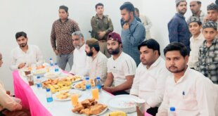 गद्दी चौक पर इफ्तार पार्टी में शामिल हुए सांसद आदित्य यादव, छात्र सभा ने किया स्वागत