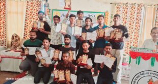 एपीएम कॉलेज में क्रीड़ा प्रतियोगिता का समापन, सचिन और छाया बने चैंपियन