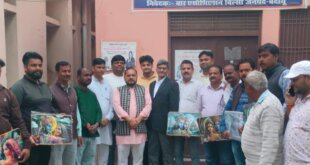 बिल्सी तहसील में सभासदों का सम्मान: अधिवक्ता के चैंबर पर जुटे जनप्रतिनिधि और अधिवक्ता