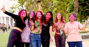 टीएमयू कैंपस में होली के रंगों में सराबोर नज़र आए स्टुडेंट्स