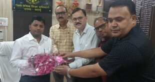 नवागत बीएसए नवीन कुमार से मिला जूनियर हाईस्कूल शिक्षक संघ, समस्याओं के समयबद्ध निस्तारण की मांग