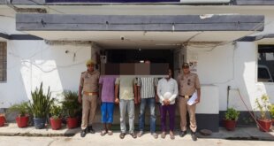 सिविल लाइंस पुलिस ने जुआ खेलते चार लोगों को पकड़ा, मुकदमा दर्ज