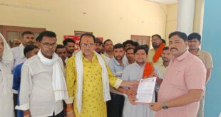 किसानों की समस्याओं को लेकर भारतीय किसान संघ ने सौंपा ज्ञापन