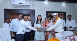 विकास भवन में संजय कुमार आर्य को भावभीनी विदाई, अधिकारियों-कर्मचारियों ने दी शुभकामनाएं