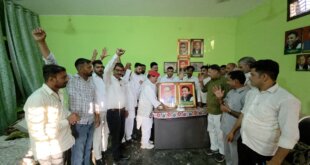 पूर्व मुख्यमंत्री अखिलेश यादव का 53 वां जन्मदिन बिसौली कैंप कार्यालय समेत कई स्थानों पर धूमधाम और उत्साह के साथ मनाया गया।