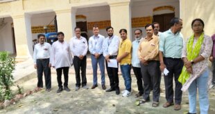 सिद्ध बाबा इंटर कॉलेज को एसबीआई ने भेंट किए तीन कंप्यूटर
