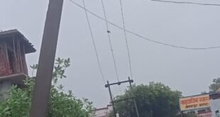सचिवालय के रास्ते में दीवार लगाने की शिकायत, ग्रामीणों ने की कार्रवाई की मांग