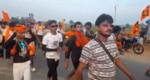 गंगा भागीरथ घाट  से तीन लाख से अधिक शिव भक्त  गंगा जल भरकर