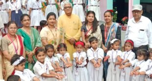 सरस्वती शिशु मंदिर नैनीताल मार्ग बरेली में संपन्न हुई मेहंदी प्रतियोगिता