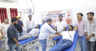 विश्व फोटोग्राफी दिवस पर फोटोग्राफर एसोसिएशन ने लगाया रक्तदान शिविर