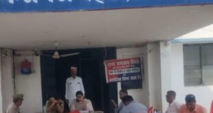 फैजगंज बेहटा थाना परिसर में शनिवार को थाना समाधान दिवस