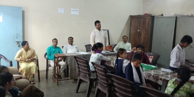 संस्कृत के ज्ञान से समृद्ध होगी नई पीढ़ी, विद्वानों ने बताया भाषा का महत्व
