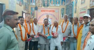 पेंशनर्स भवन में हर्षोल्लास से मना ‘शिक्षक दिवस’, 8 सेवानिवृत्त शिक्षक सम्मानित