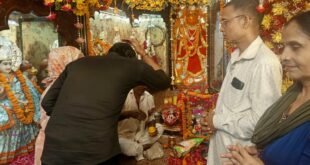 रंग बिरंगी रोशनी से नहाया 84 घंटा हनुमान मंदिर