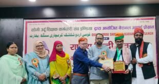 बदायूं के शिक्षकों को दिल्ली में मिला राष्ट्रीय भाषा अवार्ड 2026, गोल्ड मेडल से हुए सम्मानित