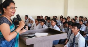 बीआईएमटी कॉलेज, बदायूँ में हिंदी दिवस पर संगोष्ठी का आयोजन हुआ*