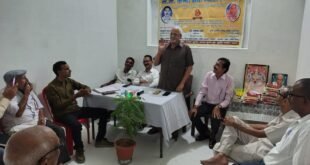 हिंदी दिवस पर के.बी. हिंदी सेवा न्यास ने सजाई काव्य गोष्ठी, रचनाकारों ने बहाई काव्य रसधार