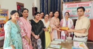 नंदन क्लीनिक पर एक गोष्ठी का आयोजन किया