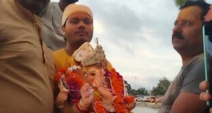 गणपति बप्पा मोरया के जयघोष से गूंजा कछला गंगातट, भक्तिभाव से हुआ गणेश प्रतिमाओं का विसर्जन