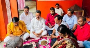 पीएम मोदी के जन्मदिवस पर बदायूं के नगला मंदिर में हुआ ‘दीर्घायु यज्ञ’, भाजपा नेताओं ने की उत्तम स्वास्थ्य की कामना
