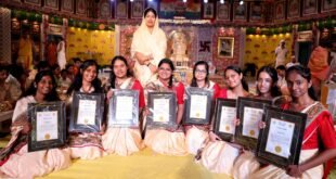 टीएमयू में उत्तम आर्जव और उत्तम मार्दव का संदेश, ‘झुके अभिमान, जागे आत्मज्ञान’ प्रस्तुति ने मोहा मन