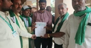फसल नुकसान के सर्वे और मुआवजे की मांग को लेकर भाकियू टिकैत ने सौंपा ज्ञापन