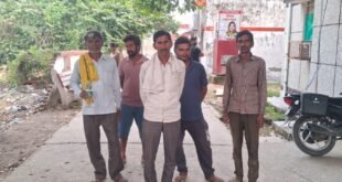 दबथरा गांव में महिला का शव फंदे पर लटका मिला